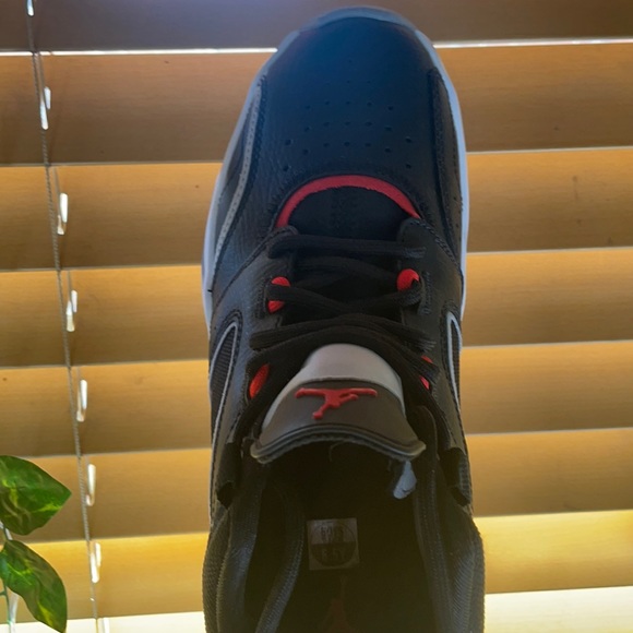 Black, red, and white Nike air jordans - Picture 3 of 4